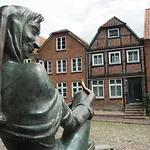 Buntspecht - Gemuetliche Ferienwohnung, Direkt Am Wald, Naehe Zur Altstadt * Mölln