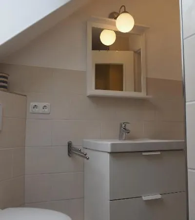 Buntspecht - Gemuetliche Ferienwohnung, Direkt Am Wald, Naehe Zur Altstadt * Mölln