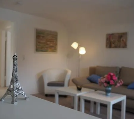 Apartamento Buntspecht - Gemuetliche Ferienwohnung, Direkt Am Wald, Naehe Zur Altstadt *
